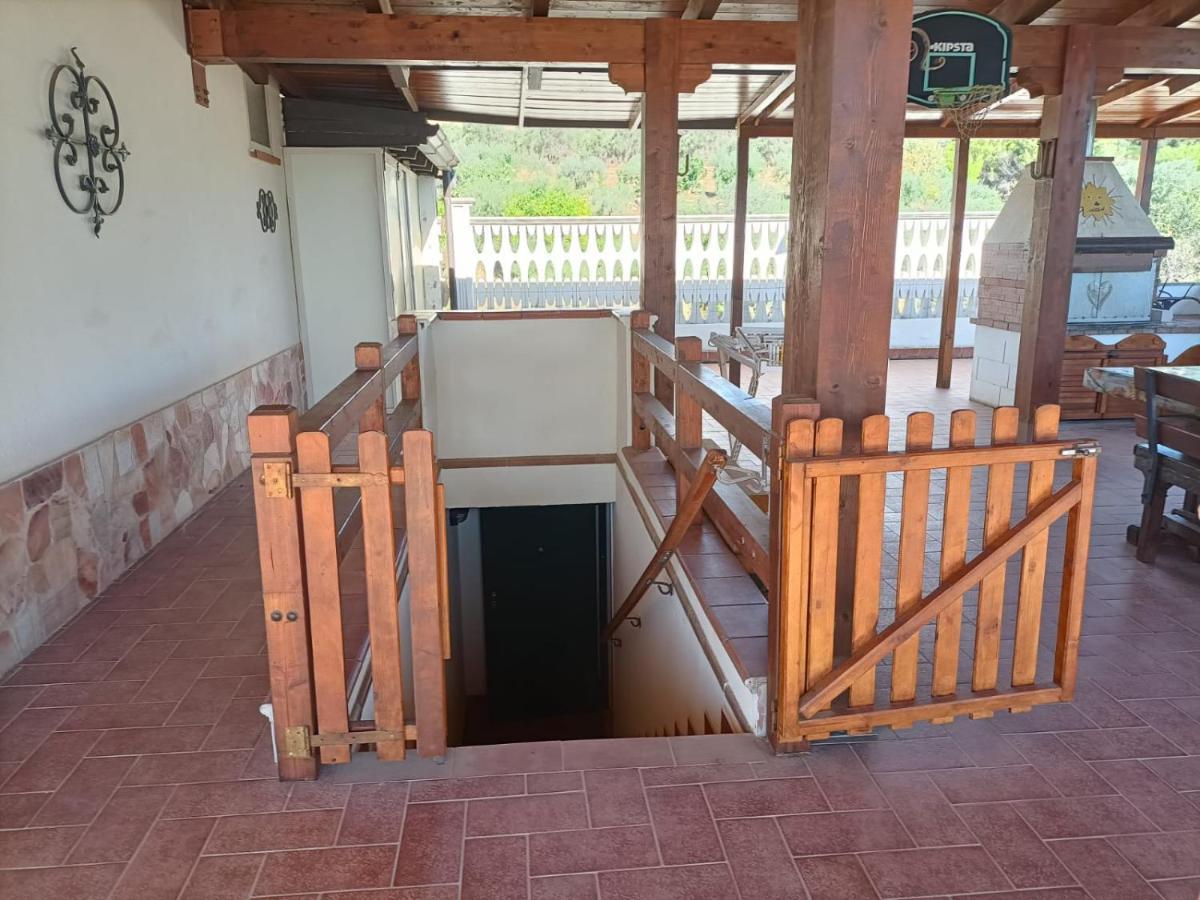 אמנדולארה La Taverna Di Angela מראה חיצוני תמונה